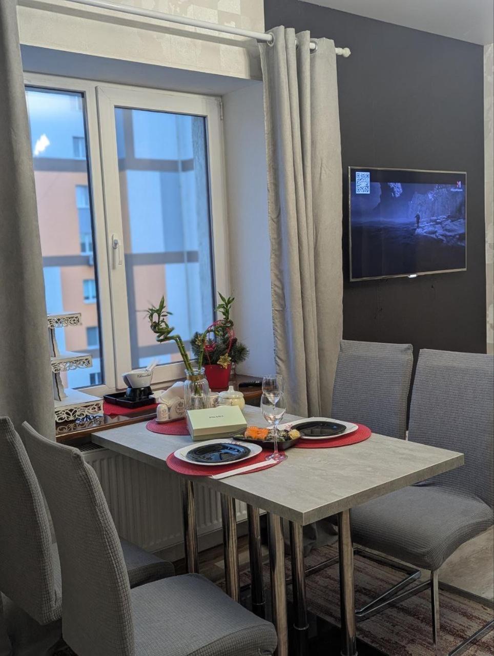 Apartamento 2-Кім Новобудова, Центр, Провулок Лапушкіна , 9 Khmelʼnytsʼkyy Exterior foto
