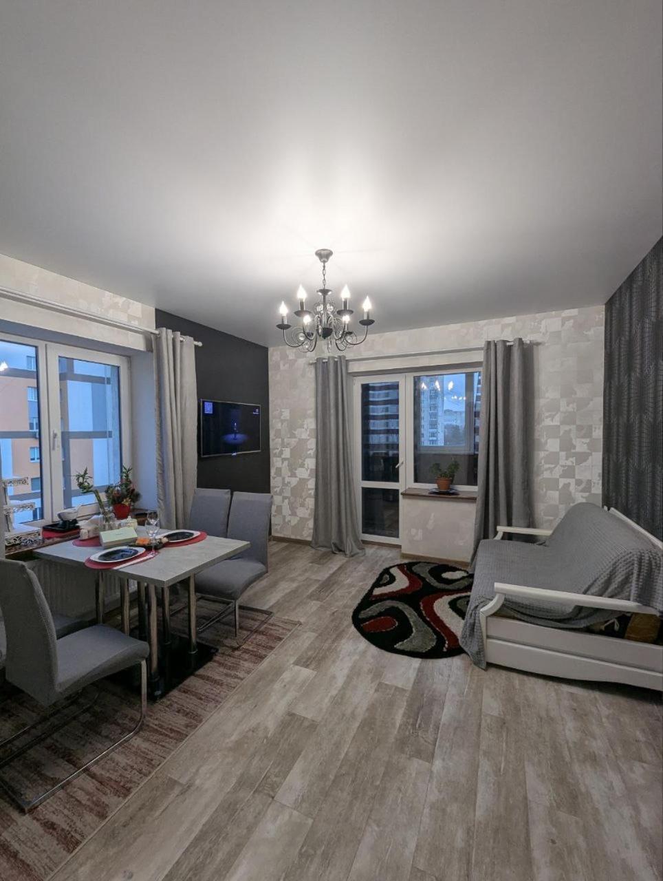 Apartamento 2-Кім Новобудова, Центр, Провулок Лапушкіна , 9 Khmelʼnytsʼkyy Exterior foto
